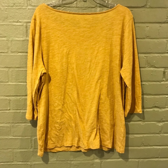 A New Day Gold Top - Picture 5 of 5